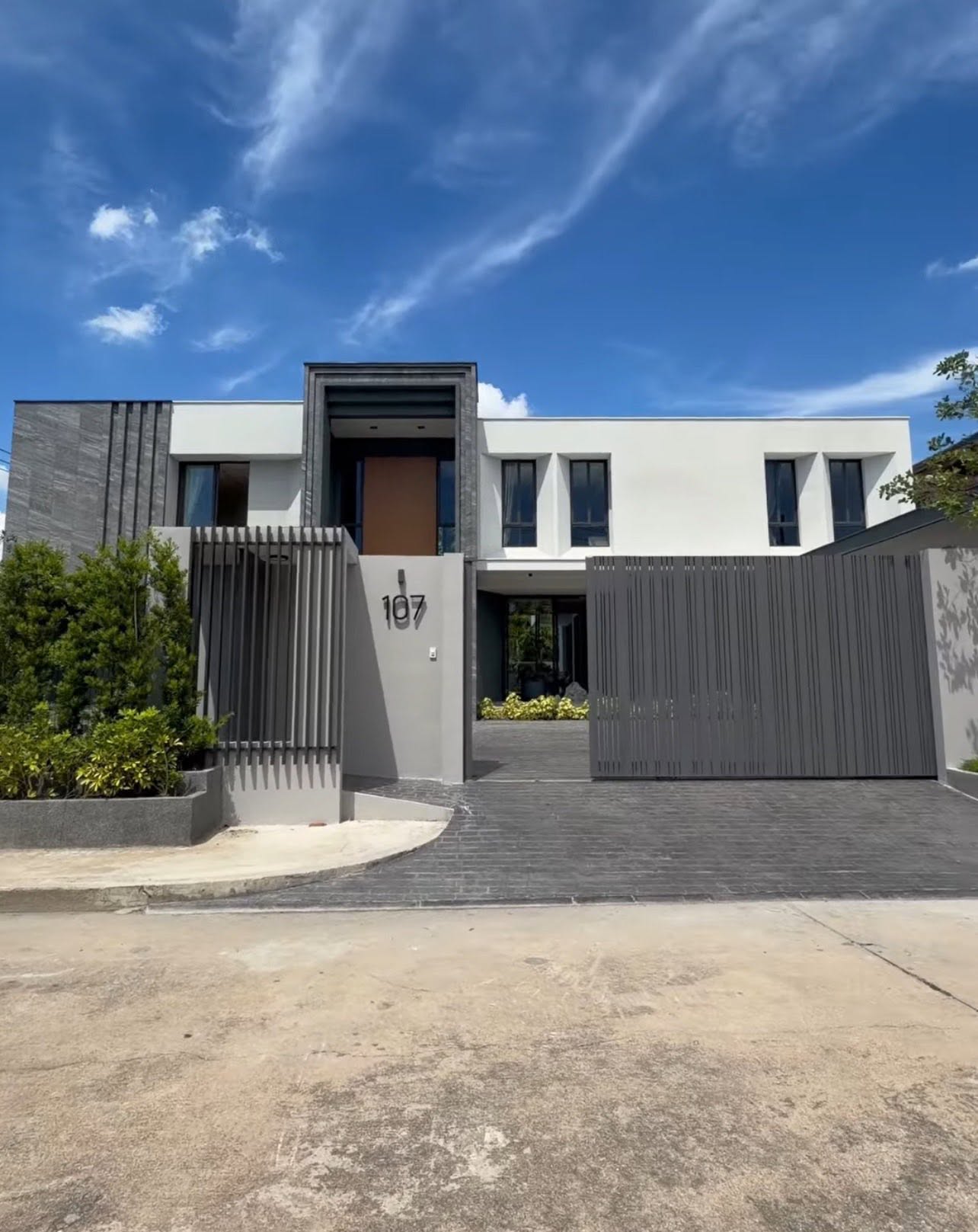 For Rent PANYA VILLAG 600K/month